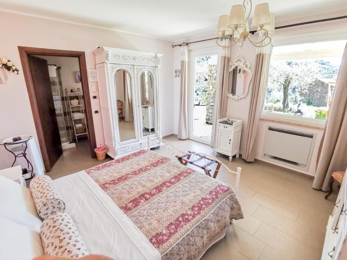Bed and Breakfast La Cicala Stonata à Dolceacqua Extérieur photo